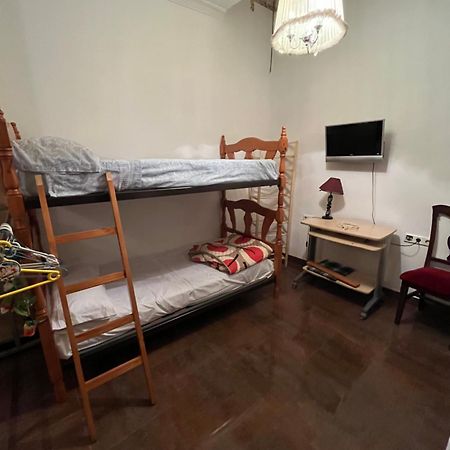 Apartamento En Pleno Centro De Marchena 3 Dormitorios 3 Banos Privados Екстер'єр фото