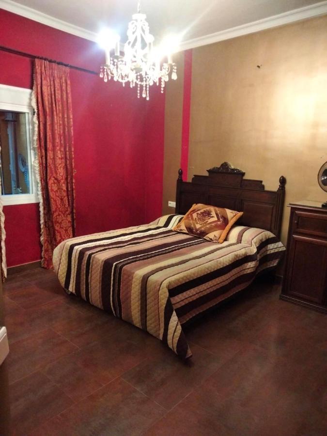Apartamento En Pleno Centro De Marchena 3 Dormitorios 3 Banos Privados Екстер'єр фото