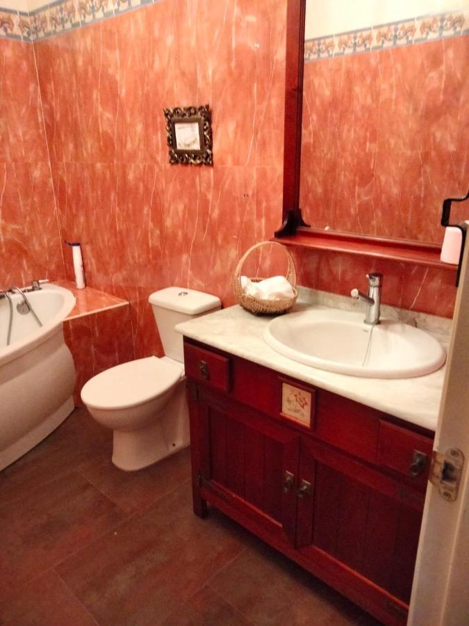Apartamento En Pleno Centro De Marchena 3 Dormitorios 3 Banos Privados Екстер'єр фото