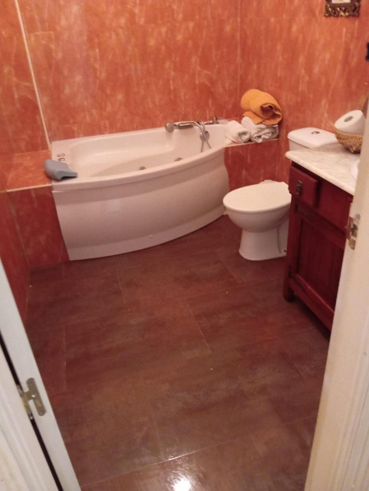 Apartamento En Pleno Centro De Marchena 3 Dormitorios 3 Banos Privados Екстер'єр фото