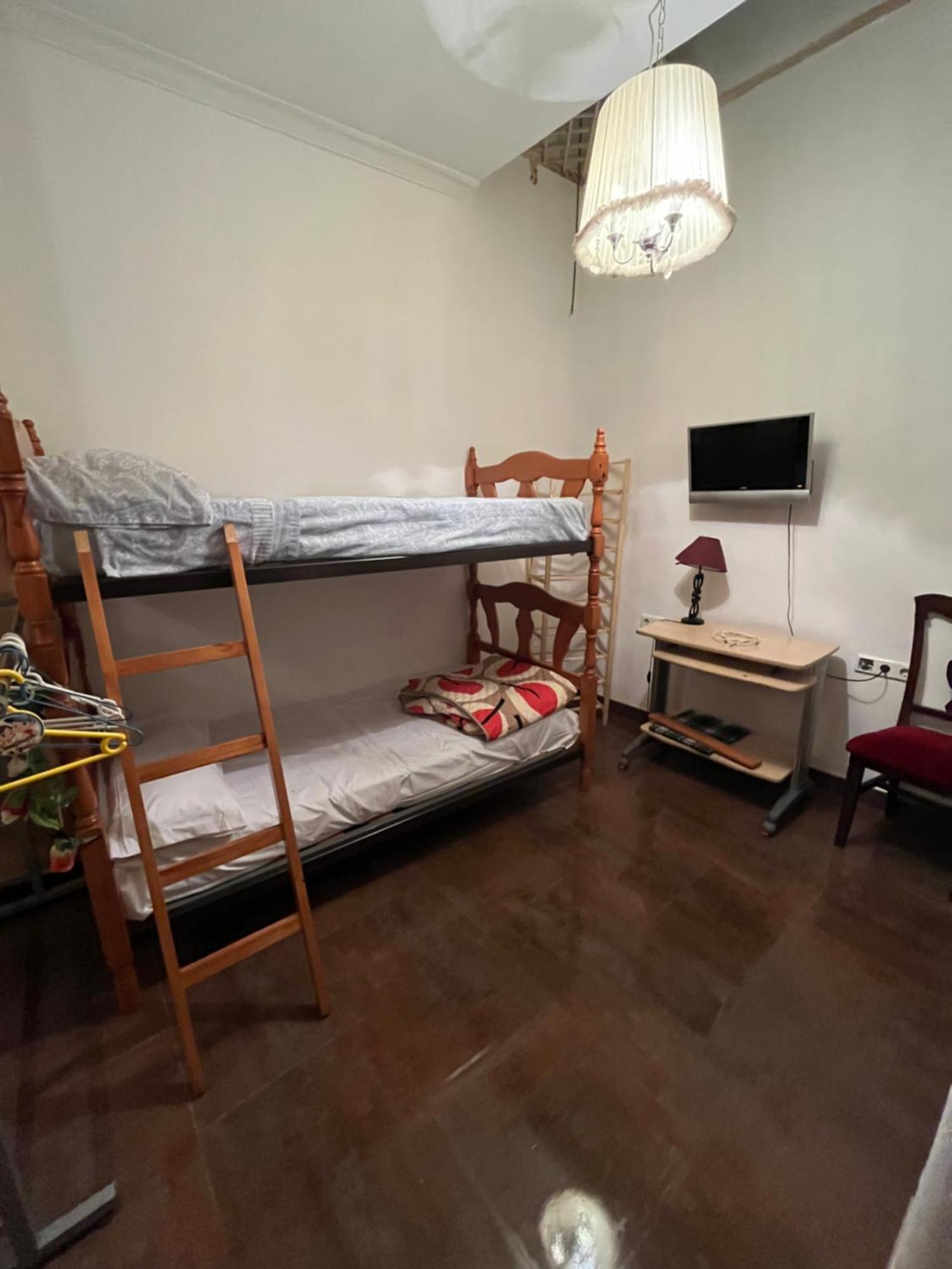 Apartamento En Pleno Centro De Marchena 3 Dormitorios 3 Banos Privados Екстер'єр фото