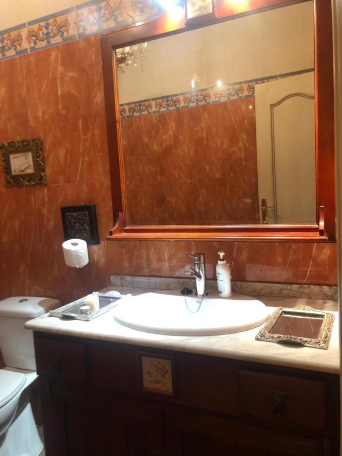Apartamento En Pleno Centro De Marchena 3 Dormitorios 3 Banos Privados Екстер'єр фото