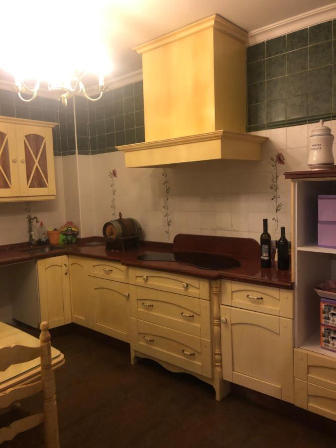 Apartamento En Pleno Centro De Marchena 3 Dormitorios 3 Banos Privados Екстер'єр фото