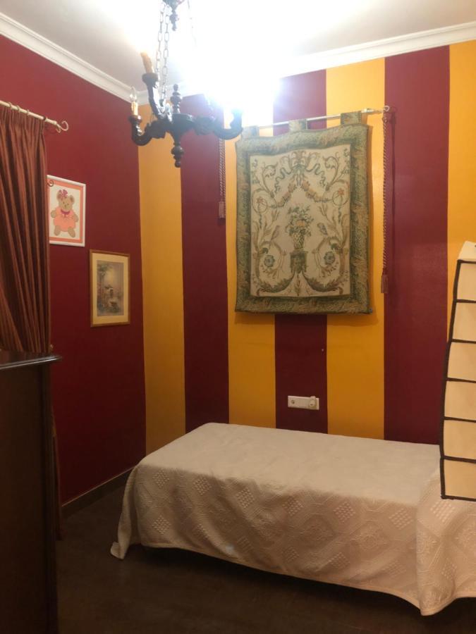 Apartamento En Pleno Centro De Marchena 3 Dormitorios 3 Banos Privados Екстер'єр фото